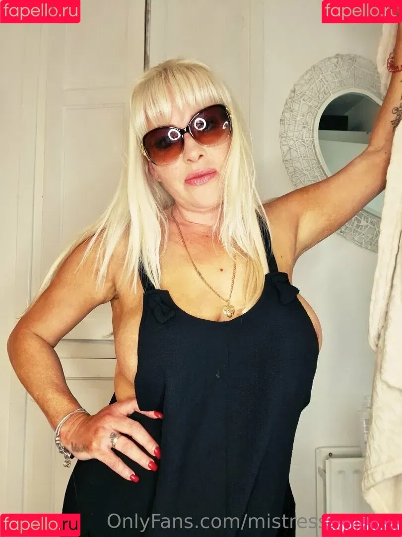 mistressmother Onlyfans Photo Gallery 