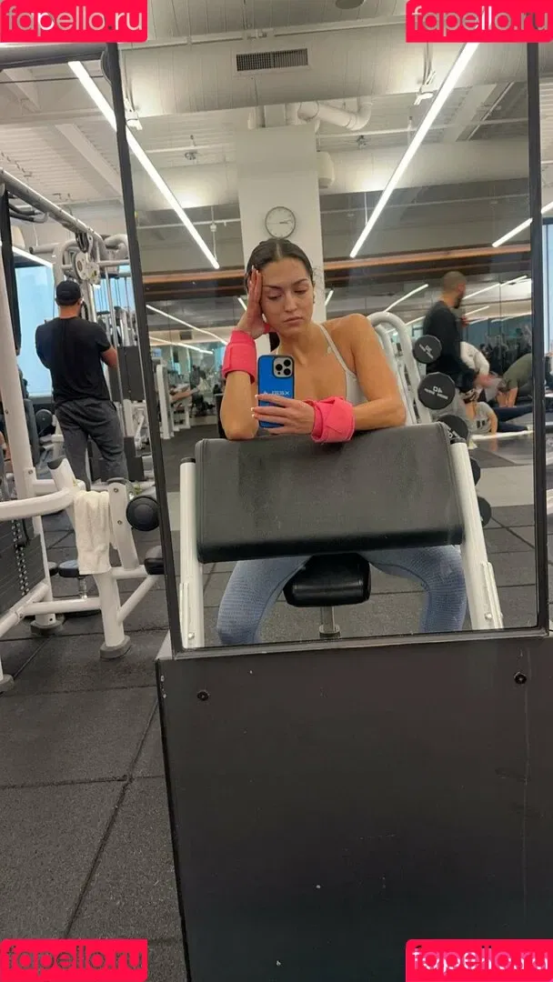 Isabela Lopez Onlyfans Photo Gallery 