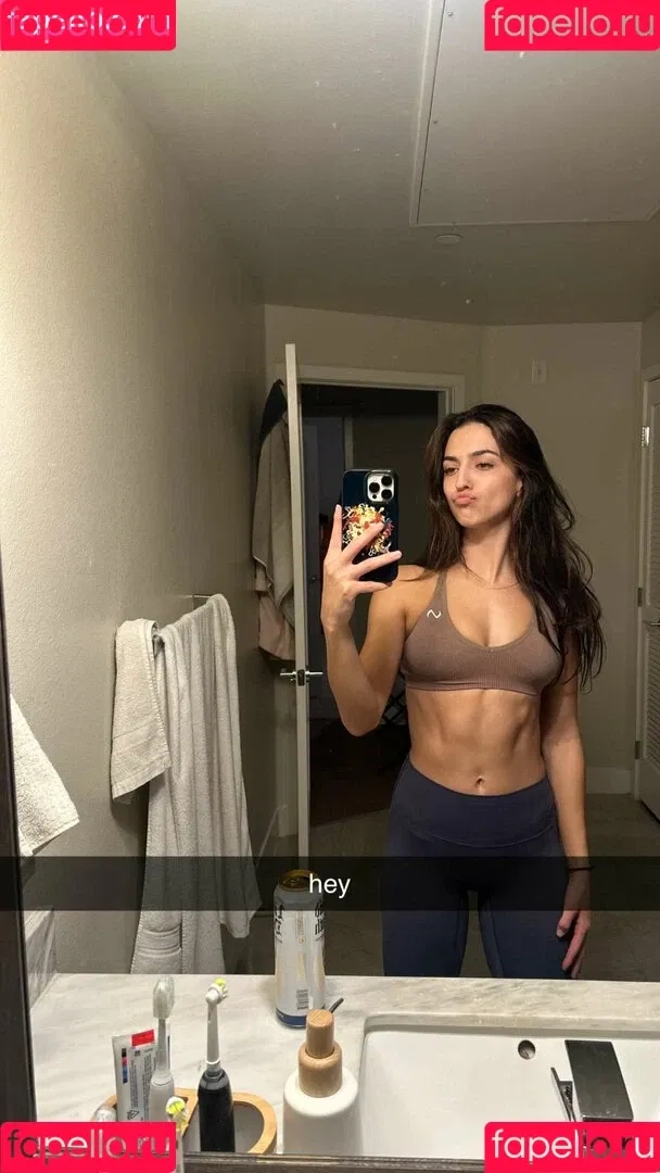Isabela Lopez Onlyfans Photo Gallery 