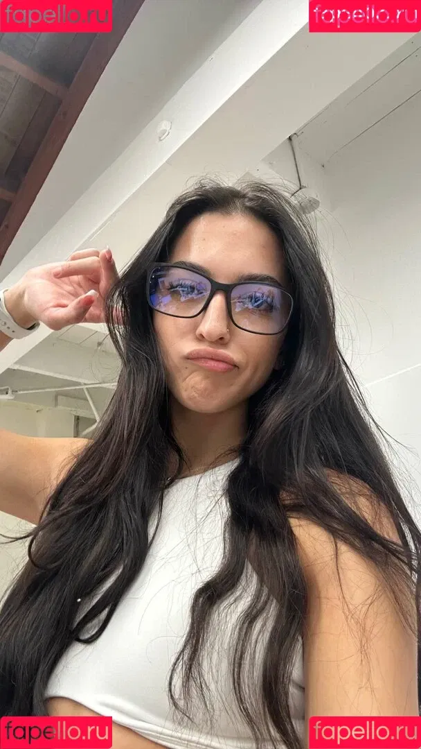 Isabela Lopez Onlyfans Photo Gallery 
