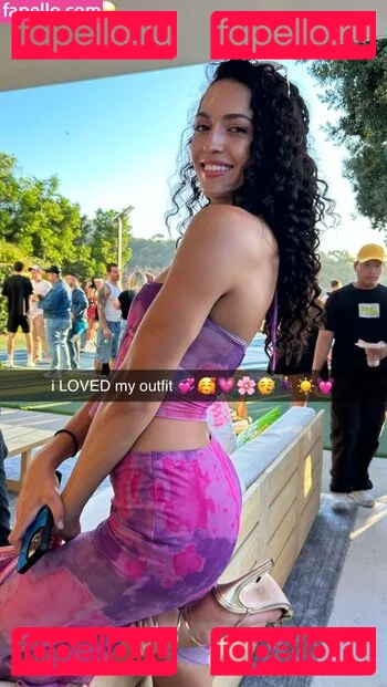 Isabela Lopez Onlyfans Photo Gallery 