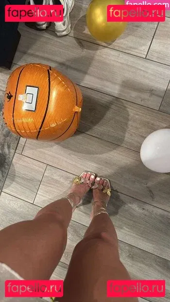 Isabela Lopez Onlyfans Photo Gallery 