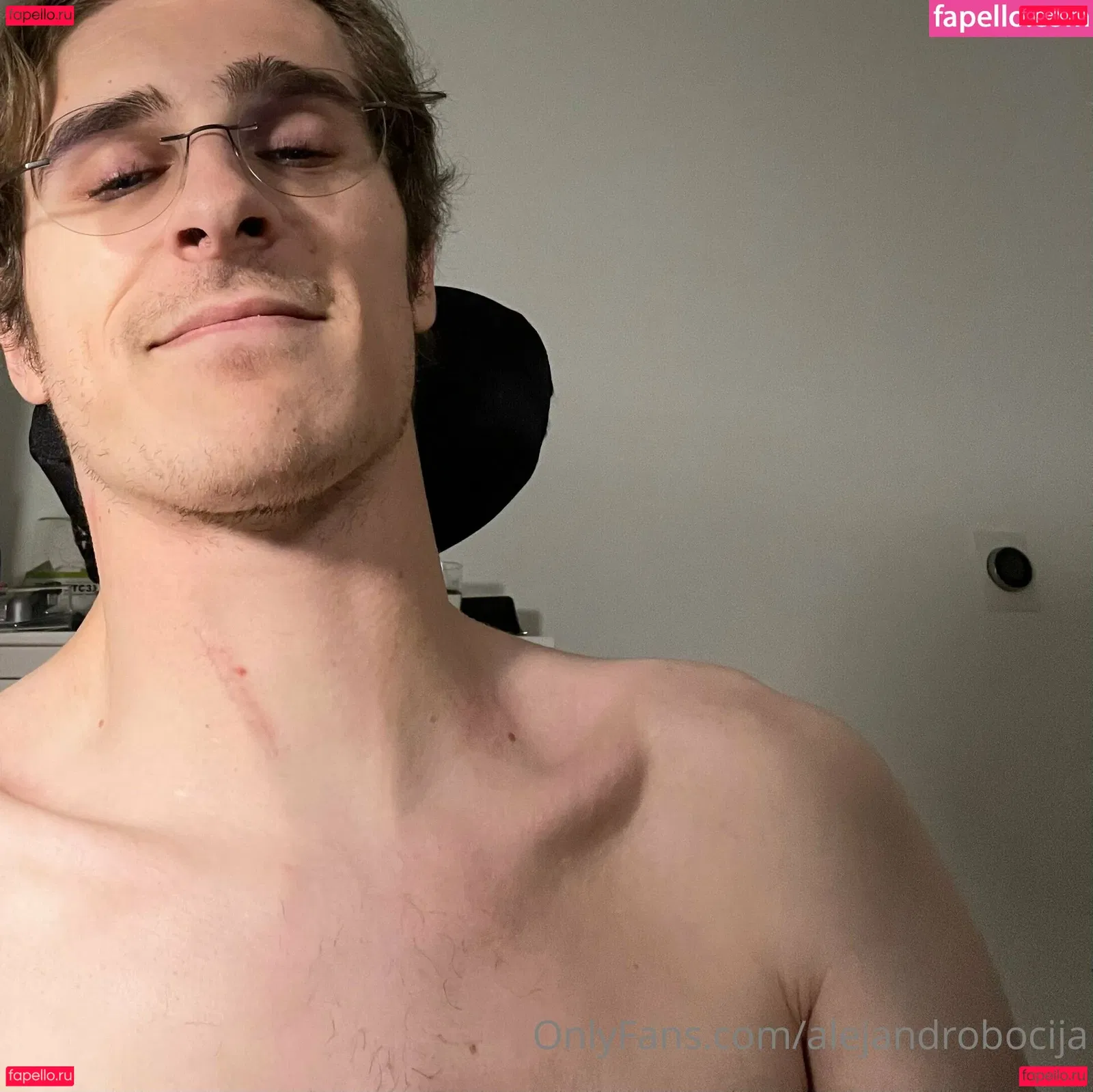 alejandrobocija Onlyfans Photo Gallery 