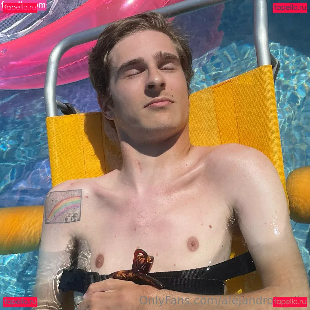 alejandrobocija Onlyfans Photo Gallery 