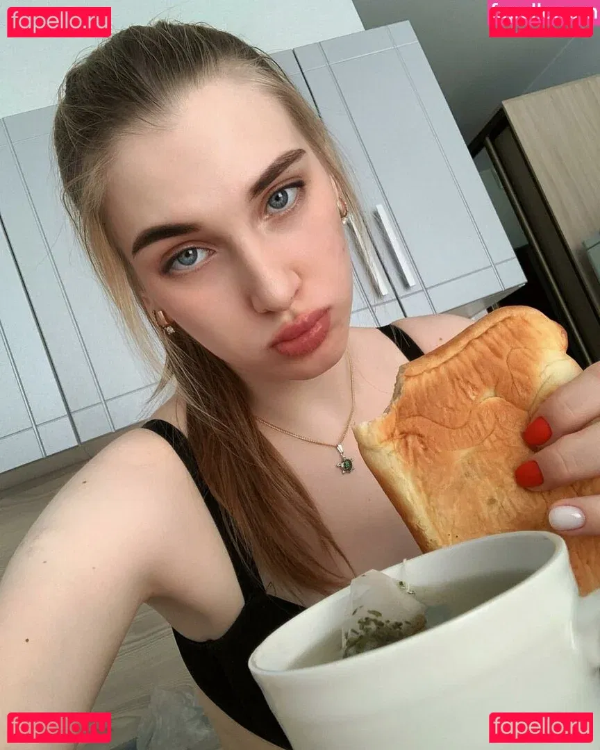 Girl Valerie Onlyfans Photo Gallery 