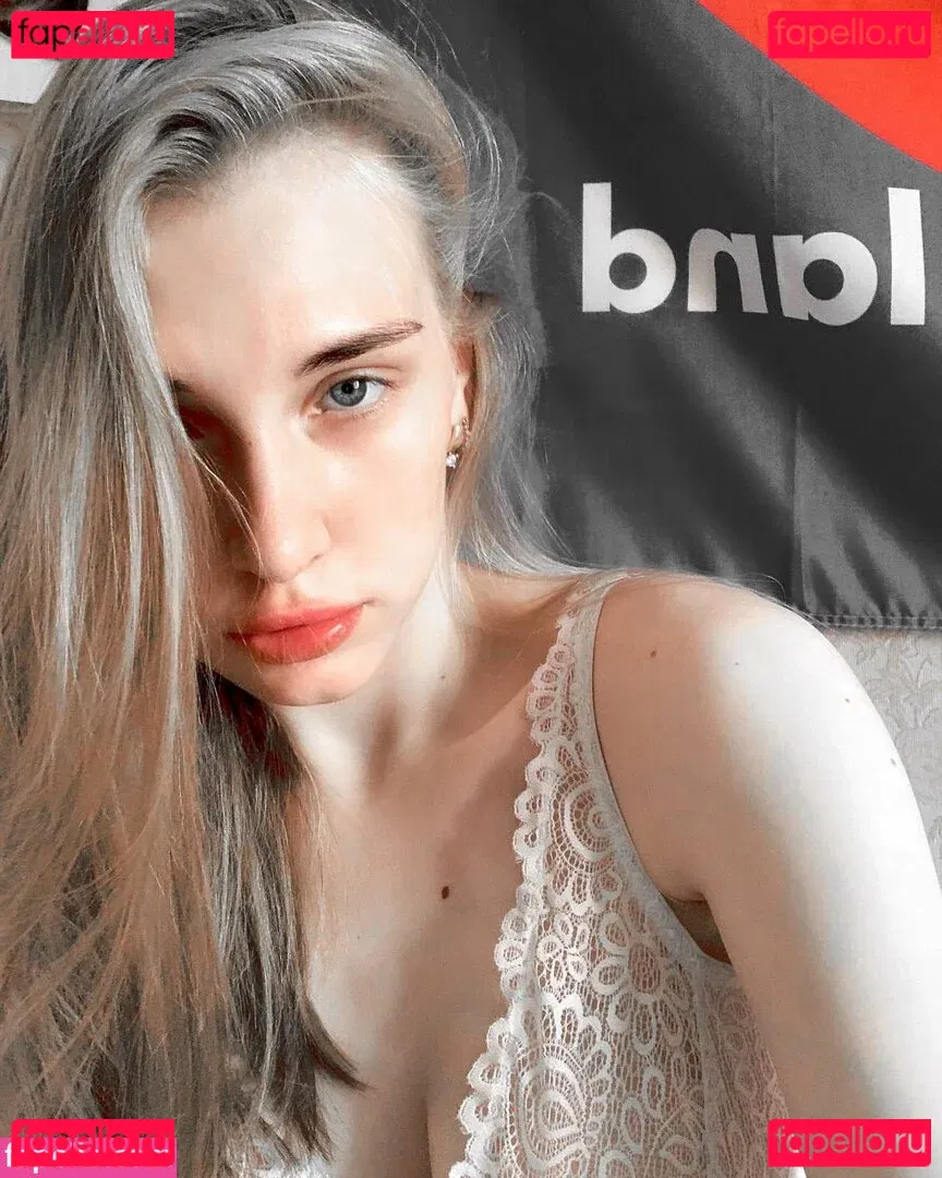 Girl Valerie Onlyfans Photo Gallery 