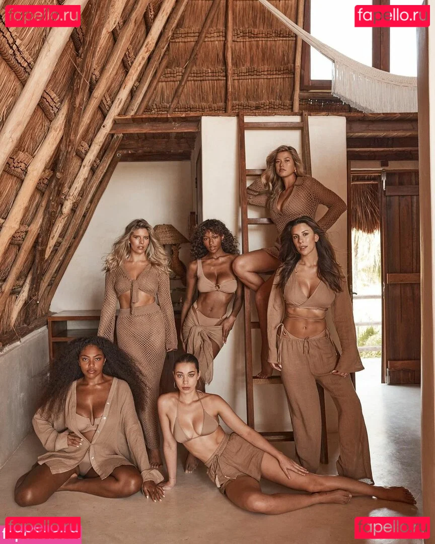 Natasha Oakley Onlyfans Photo Gallery 