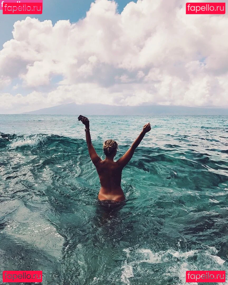 Natasha Oakley Onlyfans Photo Gallery 