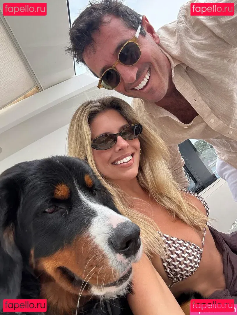 Natasha Oakley Onlyfans Photo Gallery 