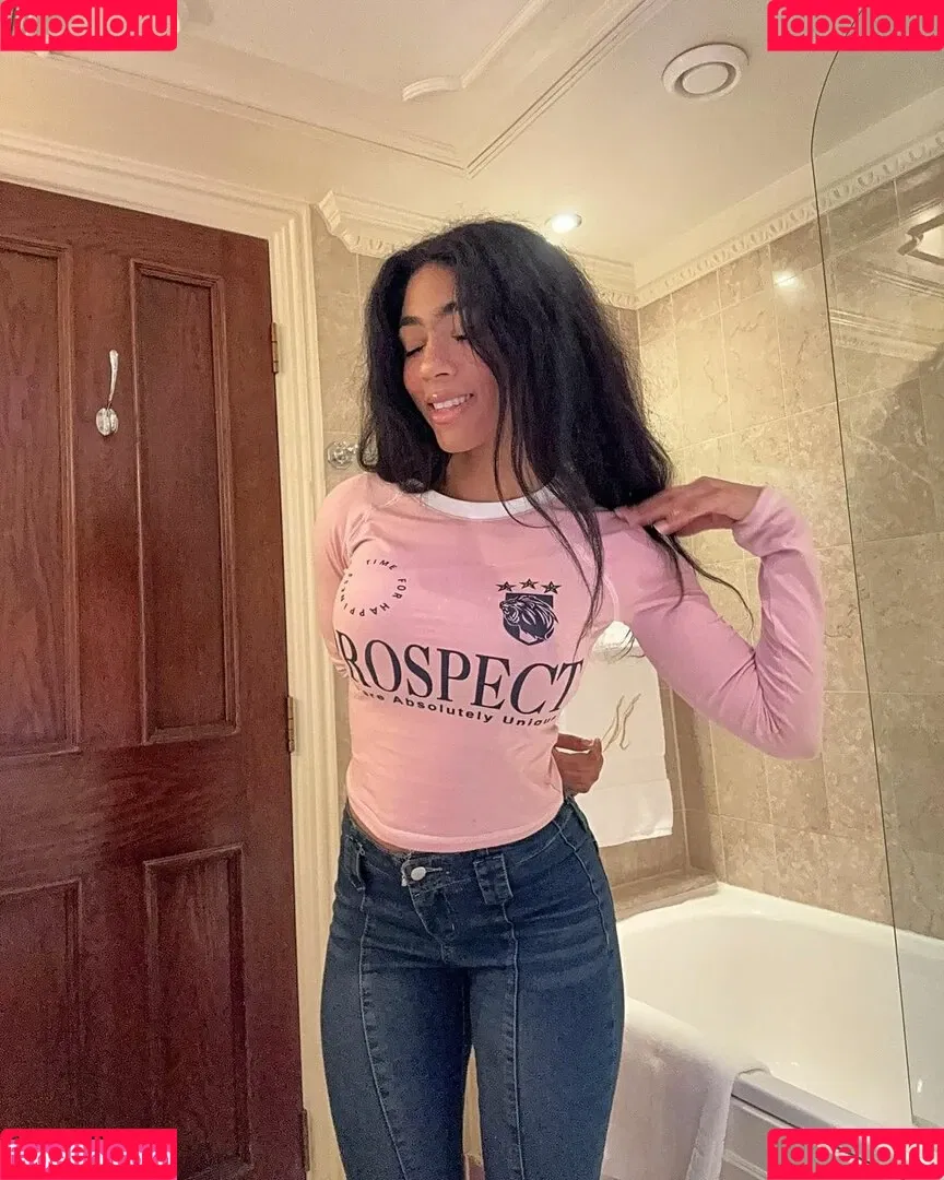 Itssunpi Onlyfans Photo Gallery 