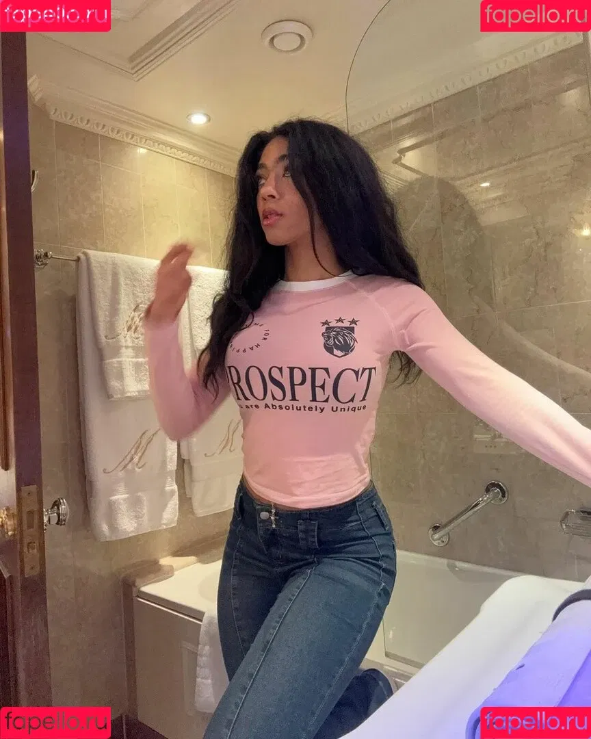 Itssunpi Onlyfans Photo Gallery 