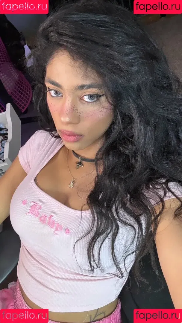 Itssunpi Onlyfans Photo Gallery 