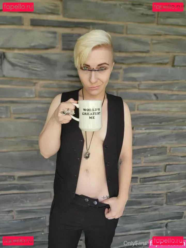 enbyenvy3 Onlyfans Photo Gallery 