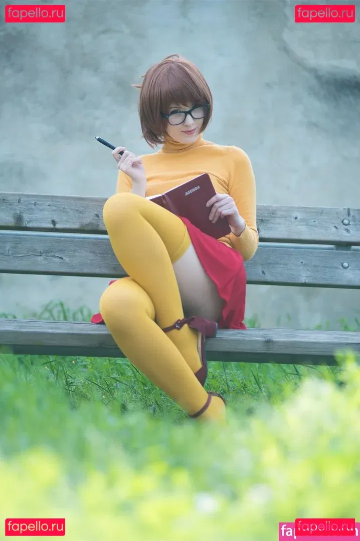 Blue Snow Onlyfans Photo Gallery 