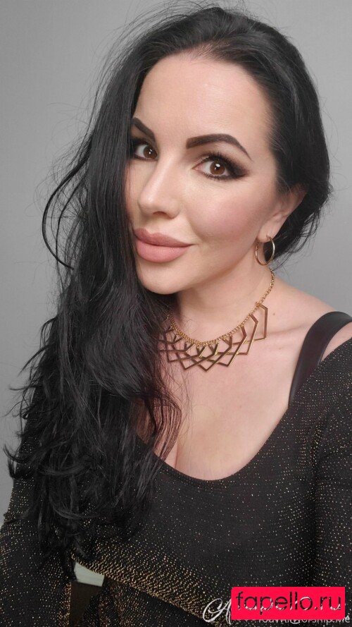 Blue Snow Onlyfans Photo Gallery 