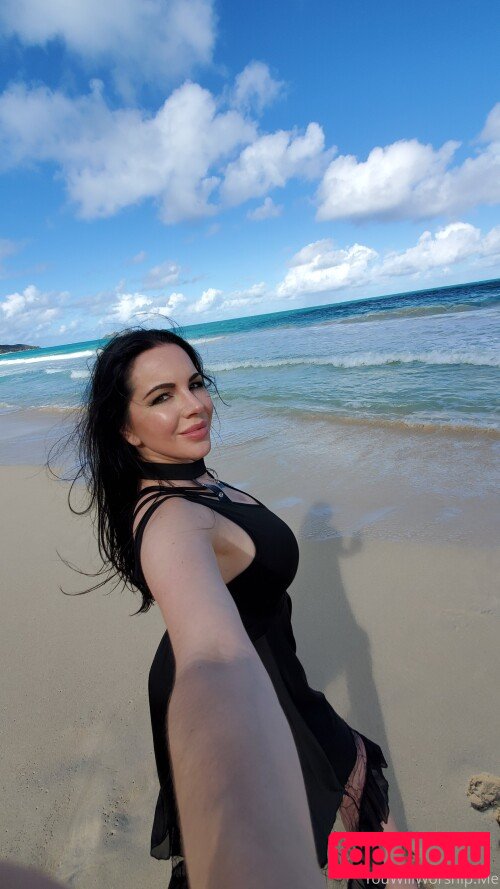 Blue Snow Onlyfans Photo Gallery 