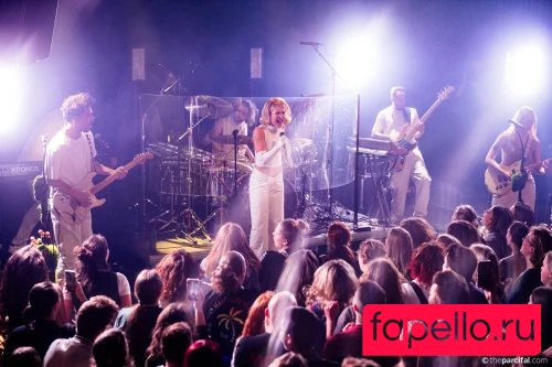 Pommelien Thijs Onlyfans Photo Gallery 