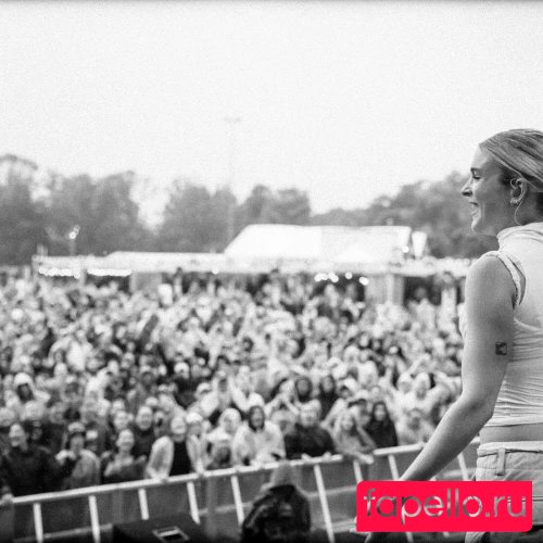 Pommelien Thijs Onlyfans Photo Gallery 