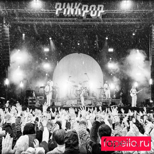 Pommelien Thijs Onlyfans Photo Gallery 