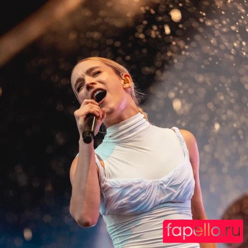 Pommelien Thijs Onlyfans Photo Gallery 