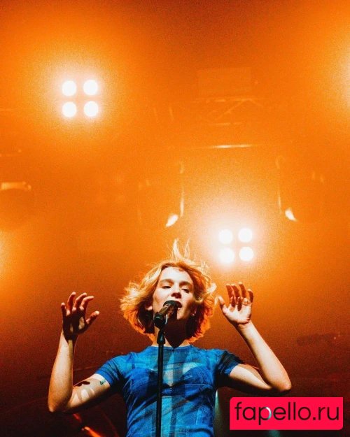 Pommelien Thijs Onlyfans Photo Gallery 