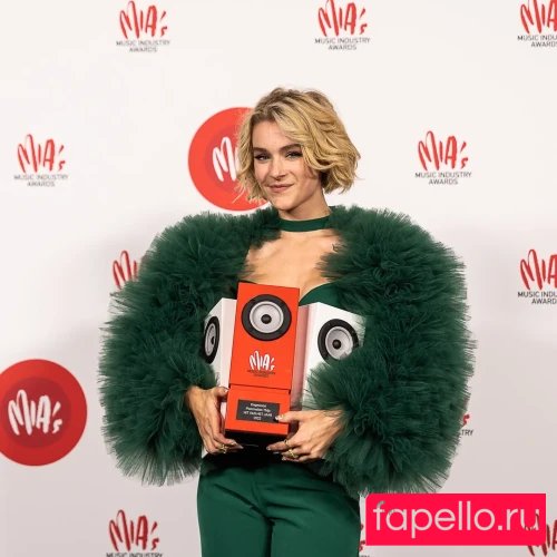 Pommelien Thijs Onlyfans Photo Gallery 