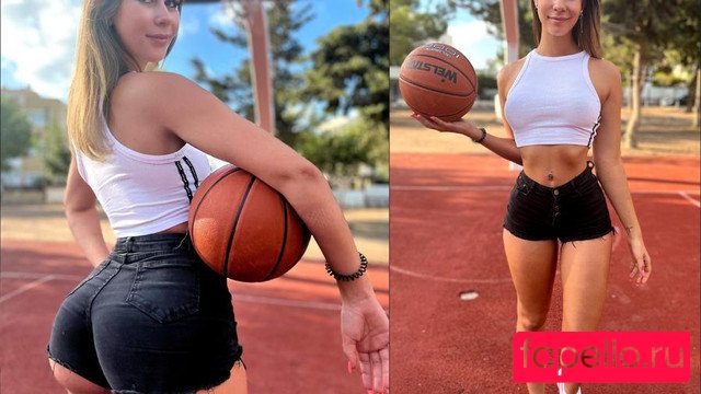 Lia Fox Nude Onlyfans Photo 43