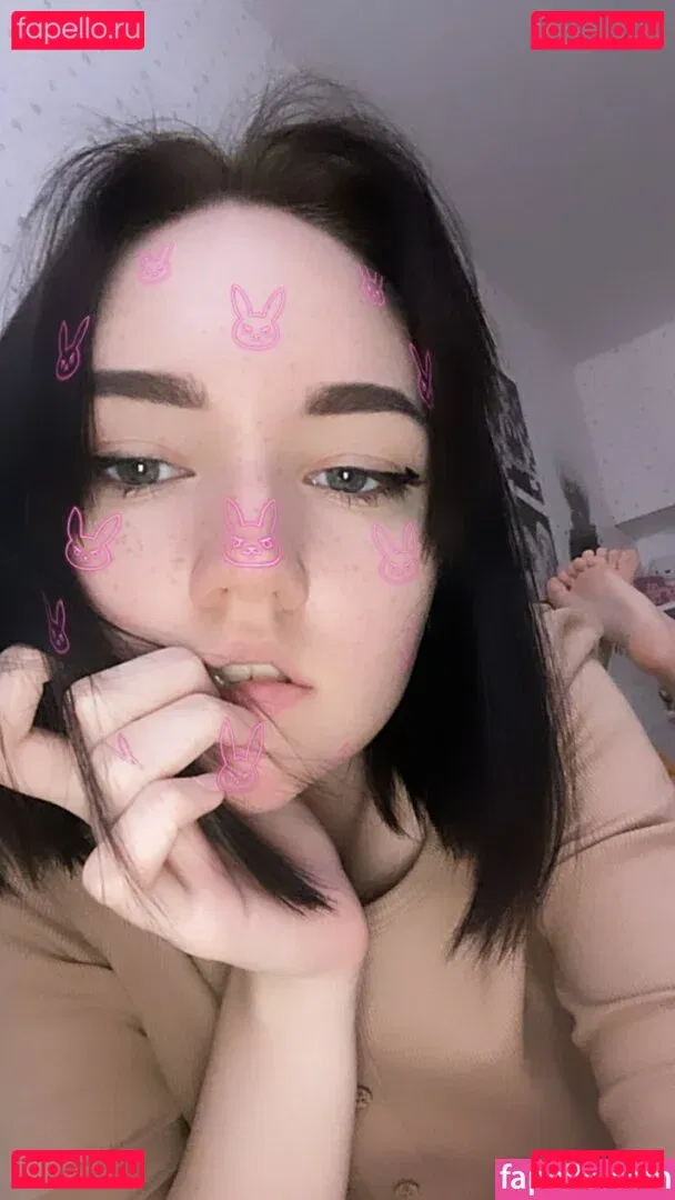 conitenok Onlyfans Photo Gallery 