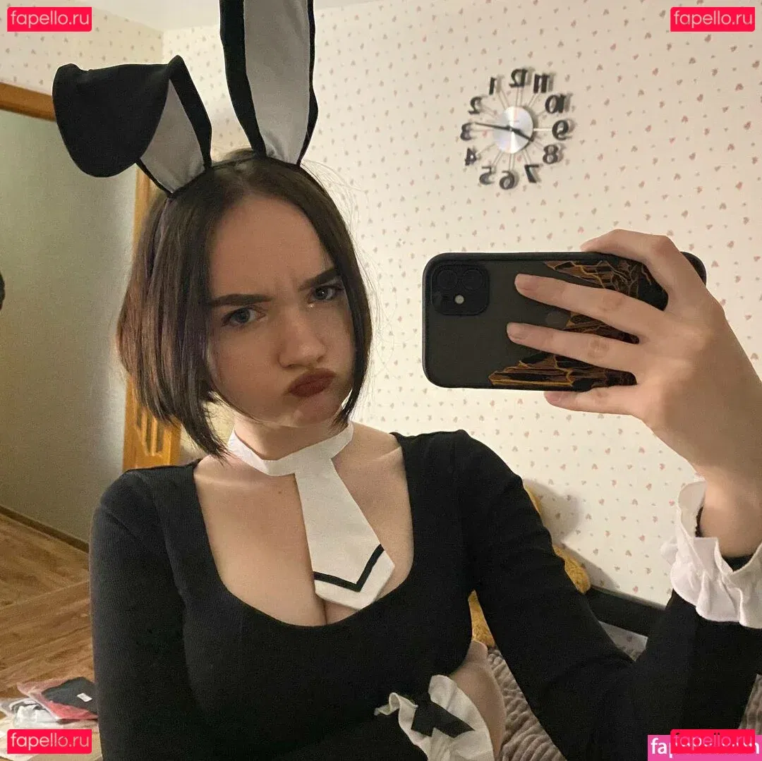 conitenok Onlyfans Photo Gallery 