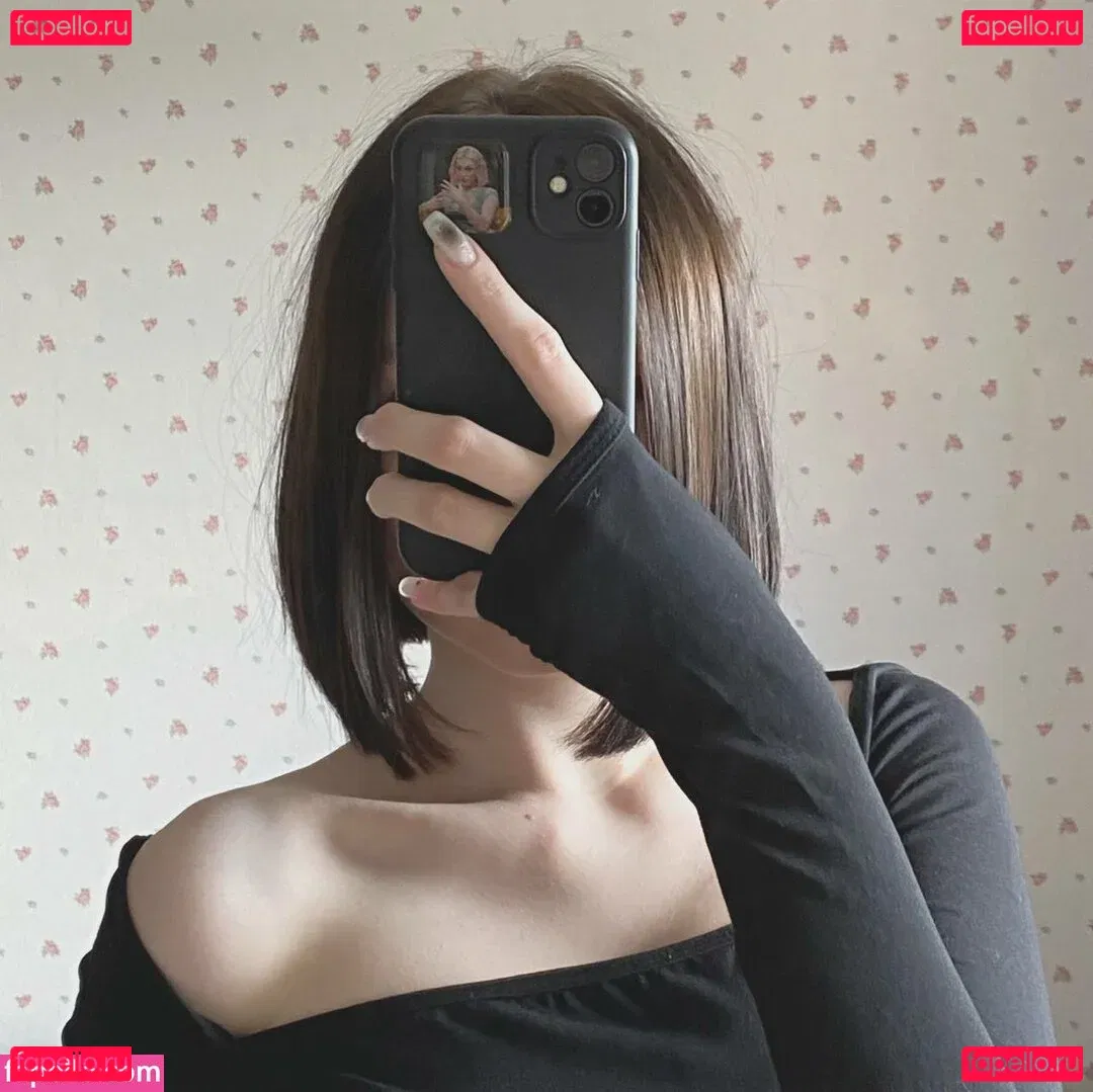 conitenok Onlyfans Photo Gallery 