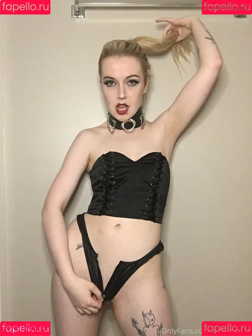 itsparisangel Onlyfans Photo Gallery 