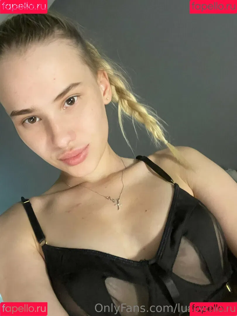 lustymolly Onlyfans Photo Gallery 