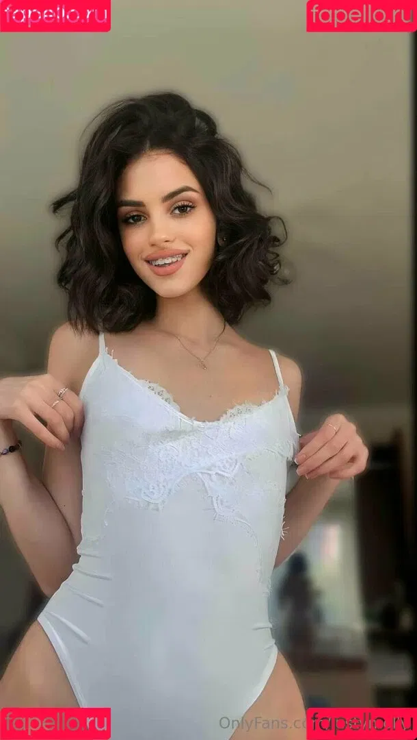 lustymolly Onlyfans Photo Gallery 