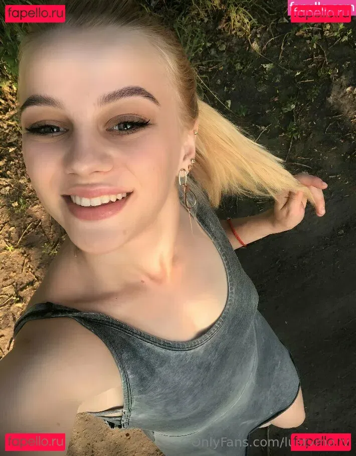 lustymolly Onlyfans Photo Gallery 