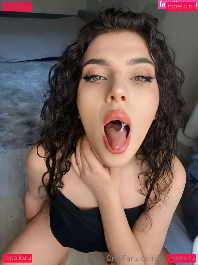 lustymolly Onlyfans Photo Gallery 