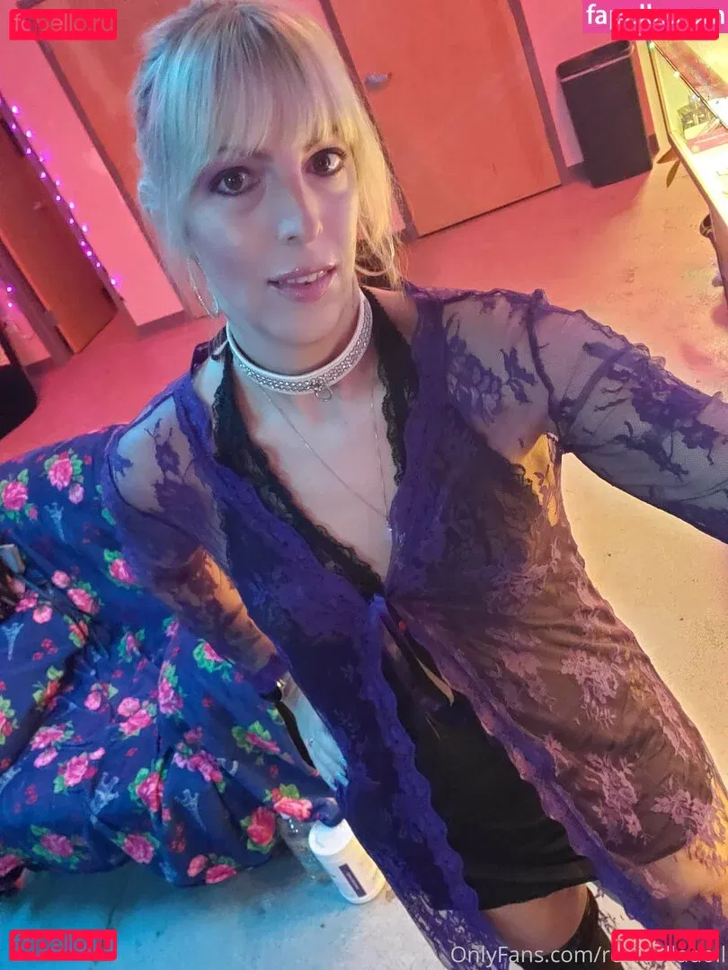 realbelladoll Onlyfans Photo Gallery 