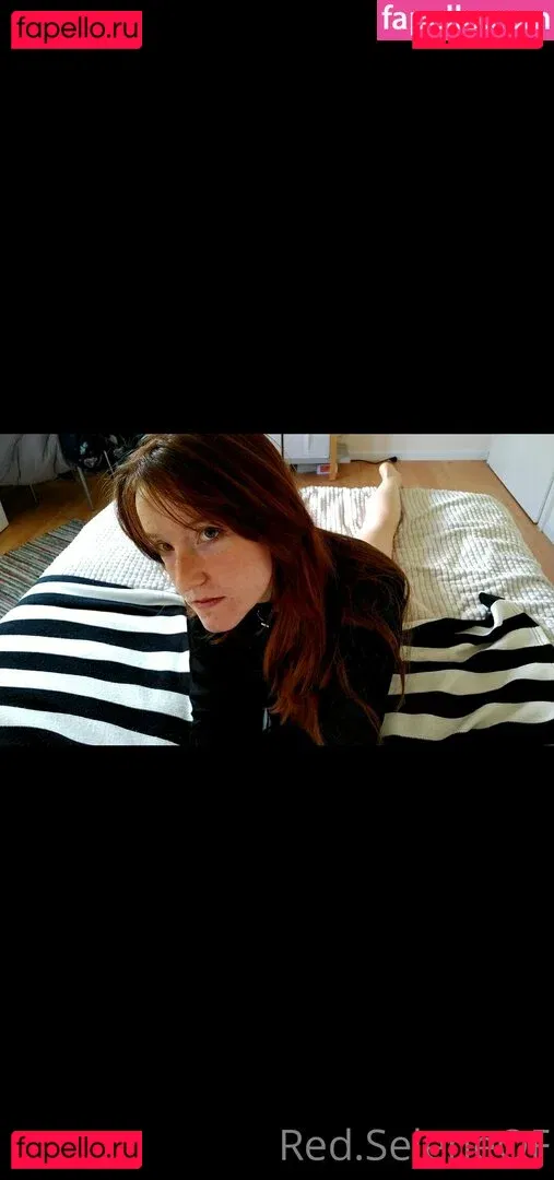 red.selene Onlyfans Photo Gallery 