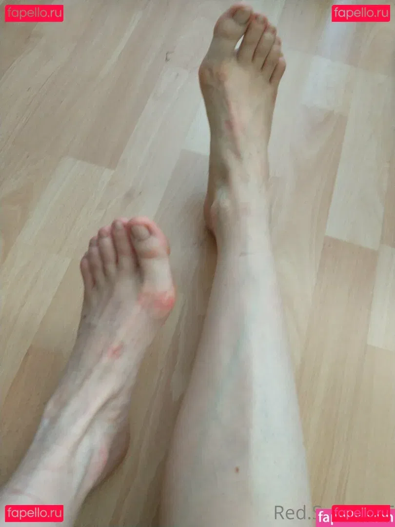 red.selene Onlyfans Photo Gallery 