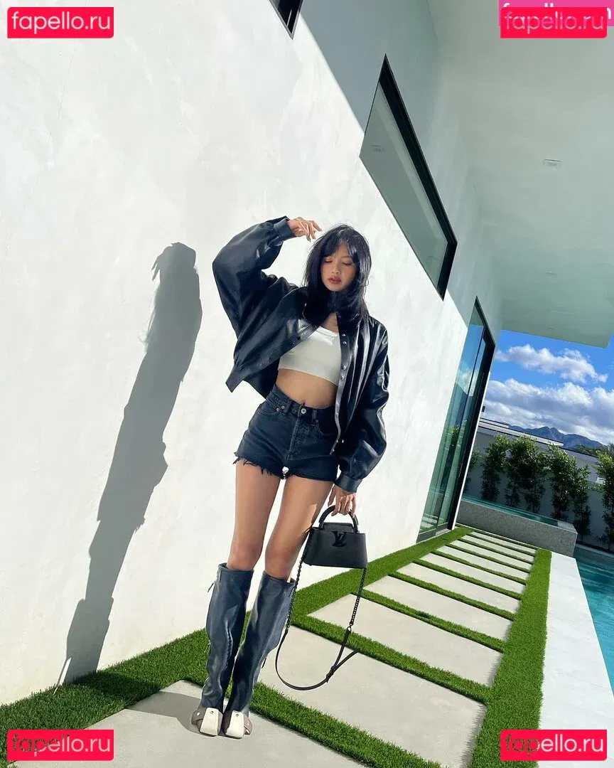 Lisa Blackpink Onlyfans Photo Gallery 