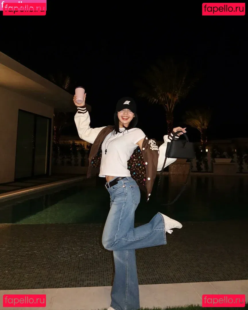 Lisa Blackpink Onlyfans Photo Gallery 