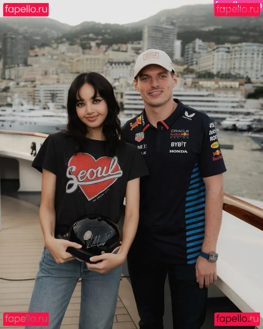 Lisa Blackpink Onlyfans Photo Gallery 