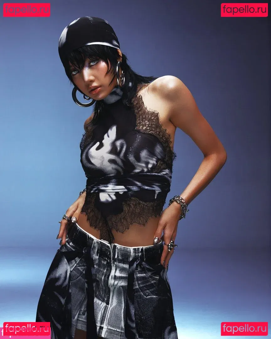 Lisa Blackpink Onlyfans Photo Gallery 