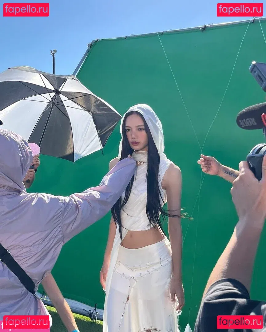 Lisa Blackpink Onlyfans Photo Gallery 