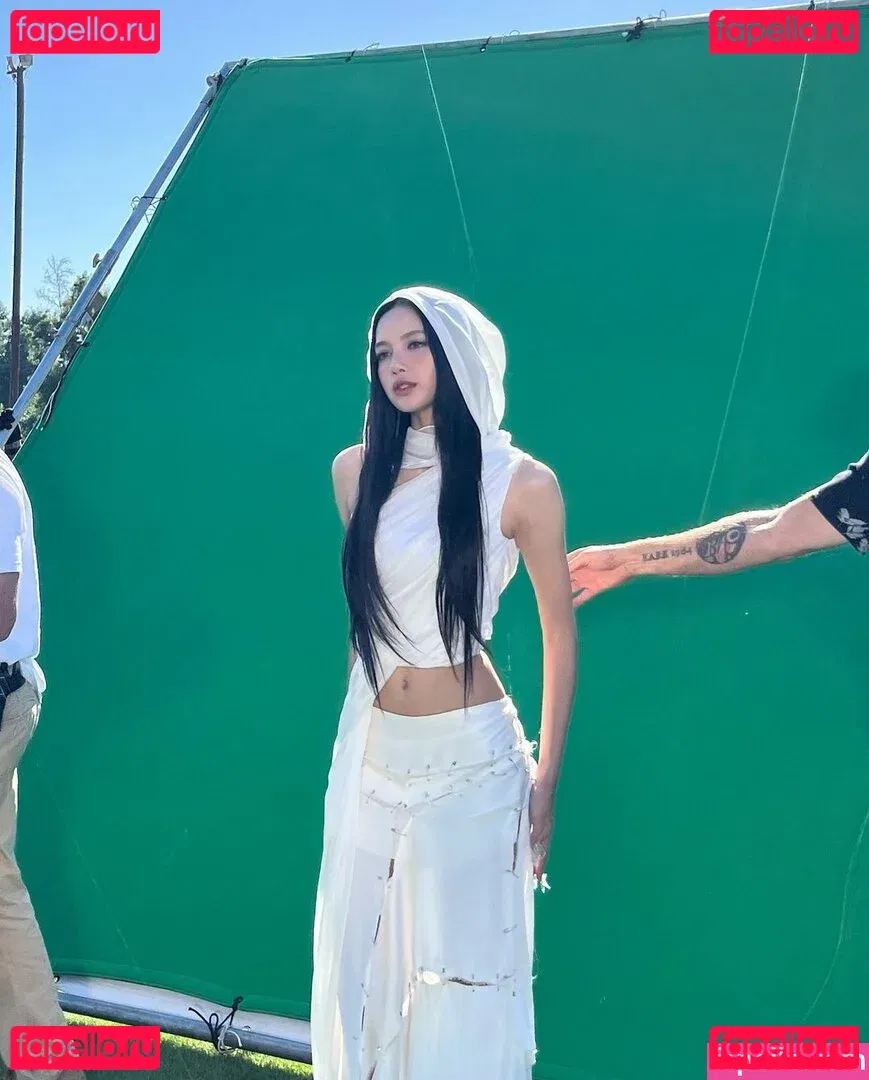 Lisa Blackpink Onlyfans Photo Gallery 