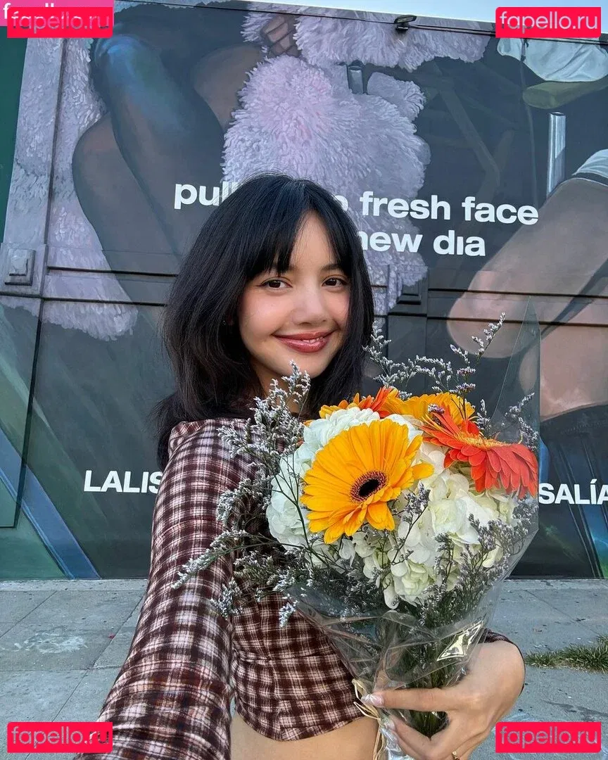 Lisa Blackpink Onlyfans Photo Gallery 