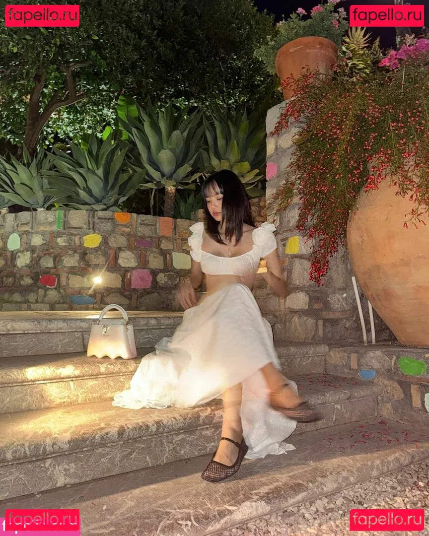 Lisa Blackpink Onlyfans Photo Gallery 