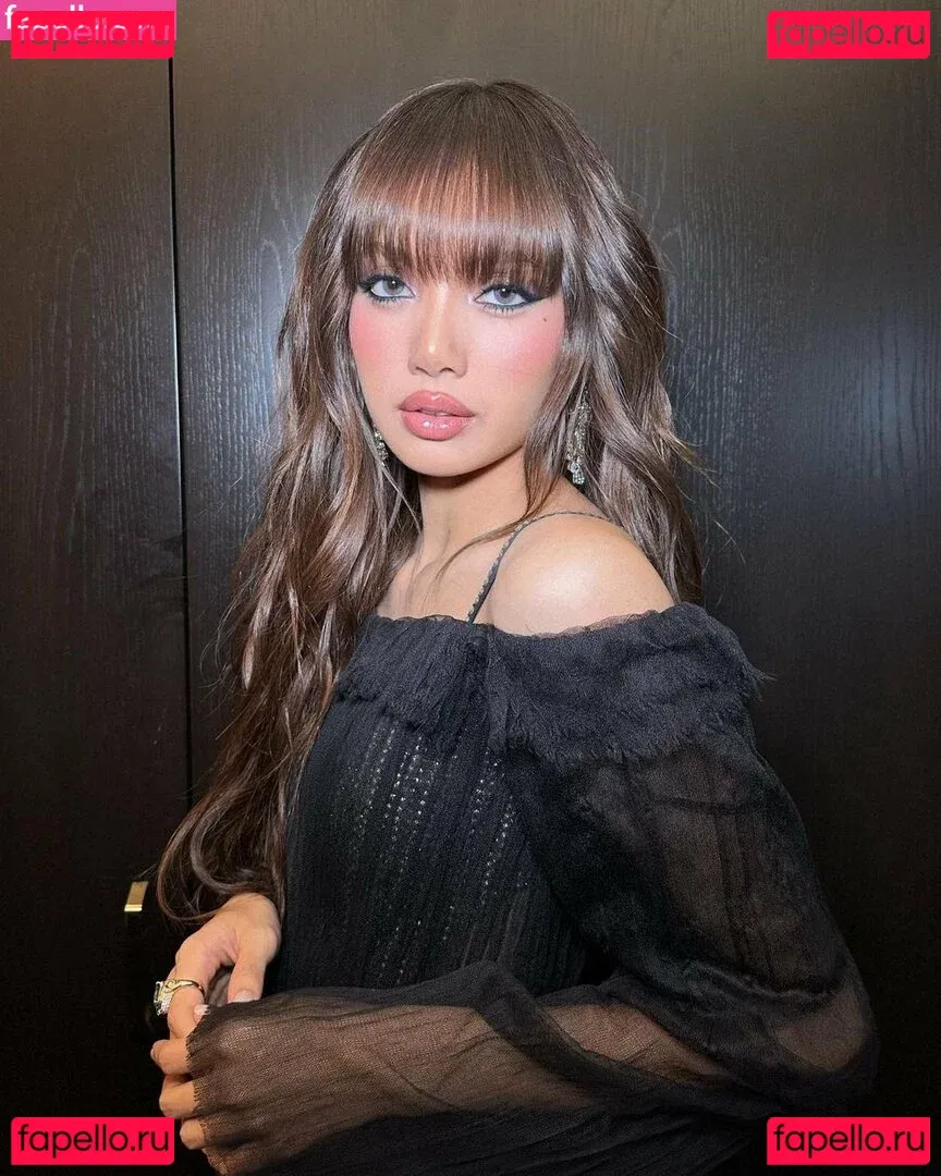 Lisa Blackpink Onlyfans Photo Gallery 