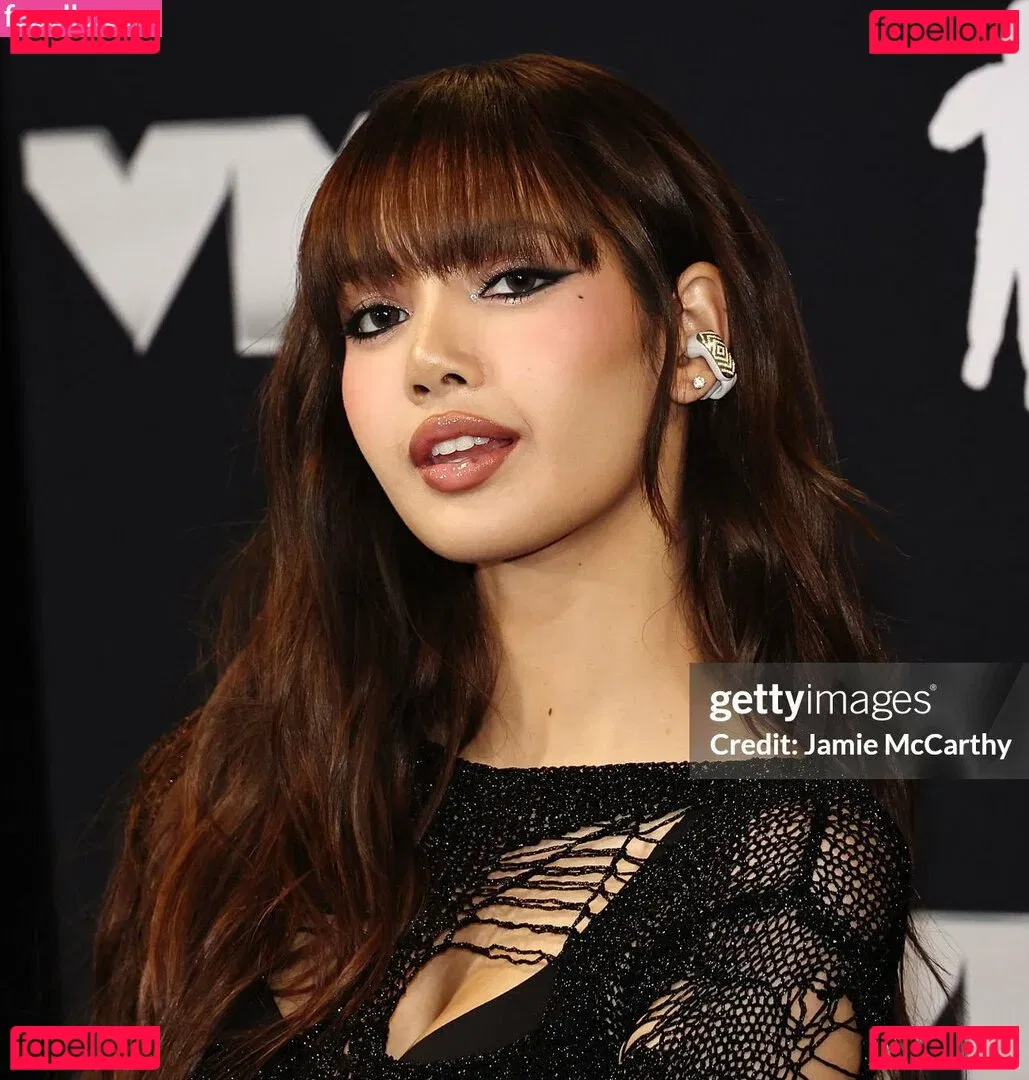 Lisa Blackpink Onlyfans Photo Gallery 