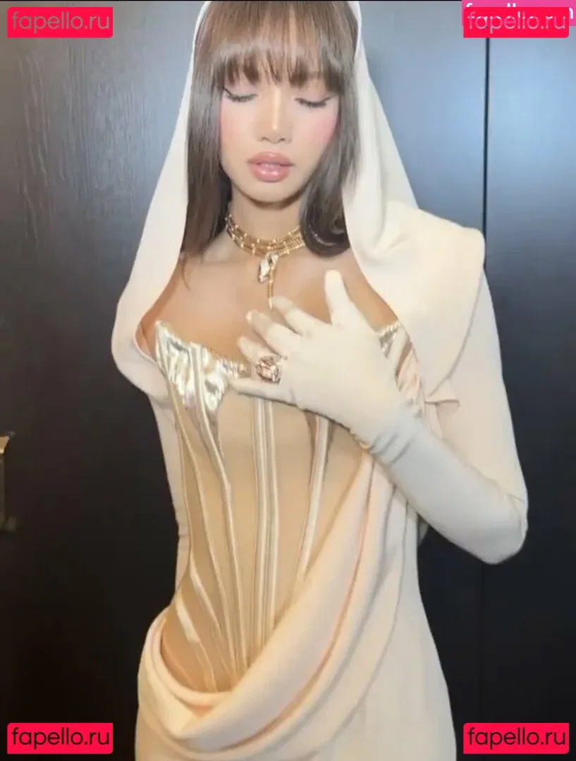 Lisa Blackpink Onlyfans Photo Gallery 