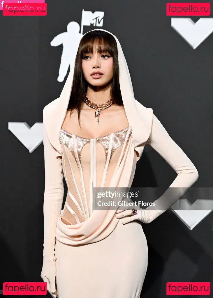 Lisa Blackpink Onlyfans Photo Gallery 